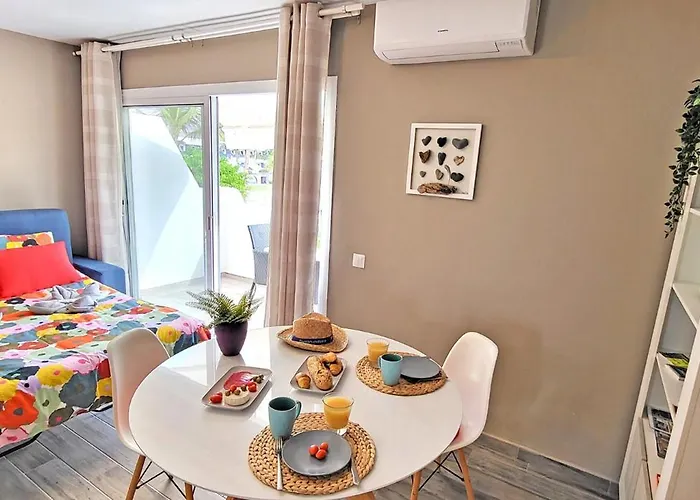 Apartamento Lugar Con Alma, Tarajalejo, Balkon, Strandnah, Wifi *