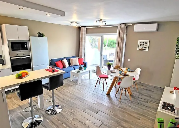 Apartamento Lugar Con Alma, Tarajalejo, Balkon, Strandnah, Wifi *